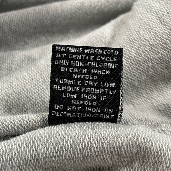 Carbon Longer Length Gray Distressed Short Sleeve Hoodie - Size Large - Picture 8 of 9